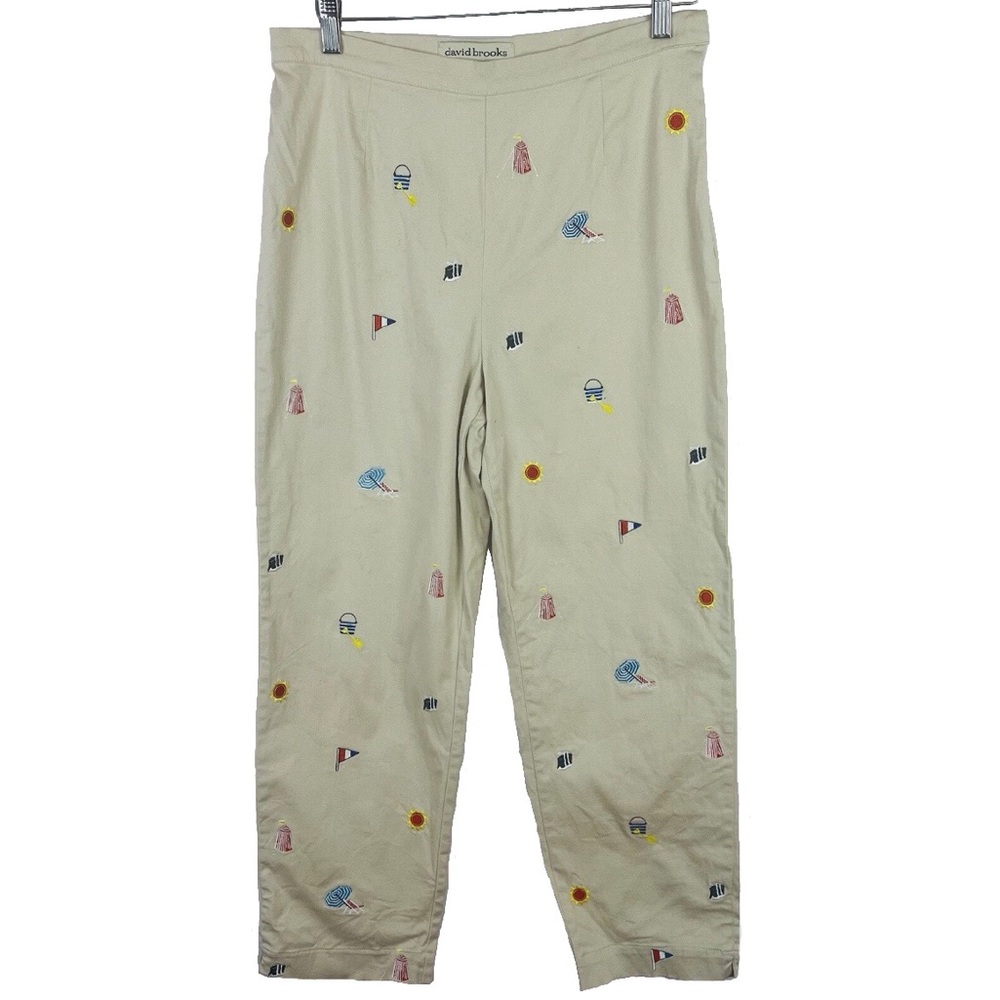 David Brooks Woman's Capri Pants Beige Beach Embroidery Side Zip Size 10